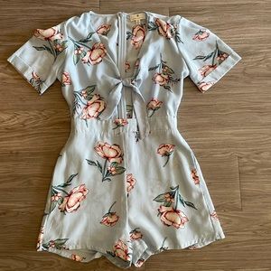 Floral Blue Romper Socialite Size XS